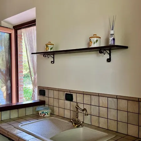 La Casa Del Monte D'oro * Collesano